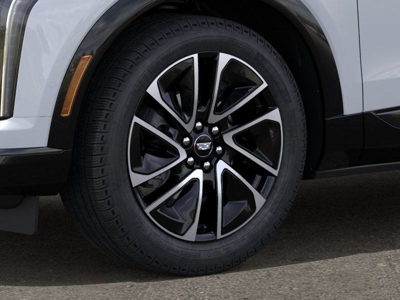 New 2027 Cadillac Optiq Sport w/ LPO, Floor Liner Package AWD/4WD image 9