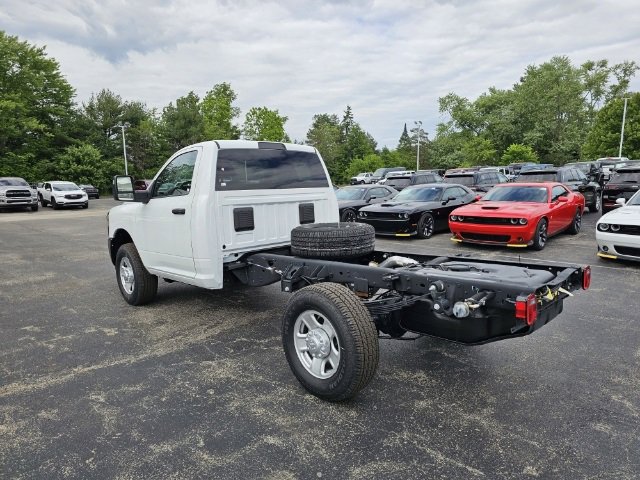 New 2024 RAM 3500 Tradesman image 7