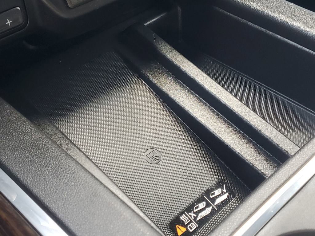 Used 2021 Chevrolet Silverado 1500 High Country RWD image 29