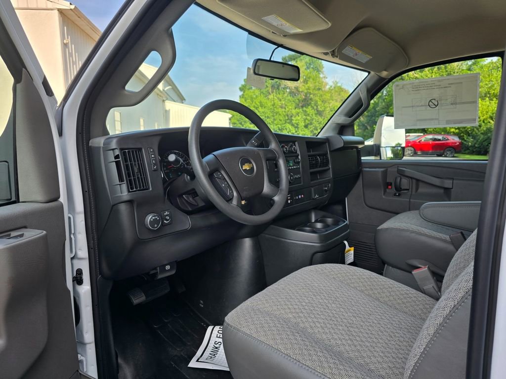 New 2025 Chevrolet Express 3500 w/ Power Convenience Package image 3