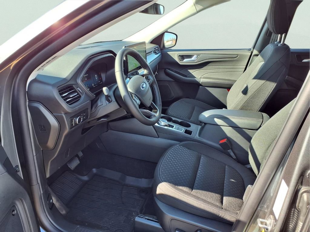 New 2026 Ford Escape Active w/ Active Premium Tech Pack FWD image 18