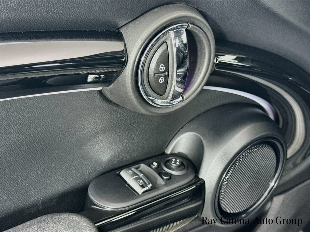 Used 2024 MINI Cooper S FWD image 18