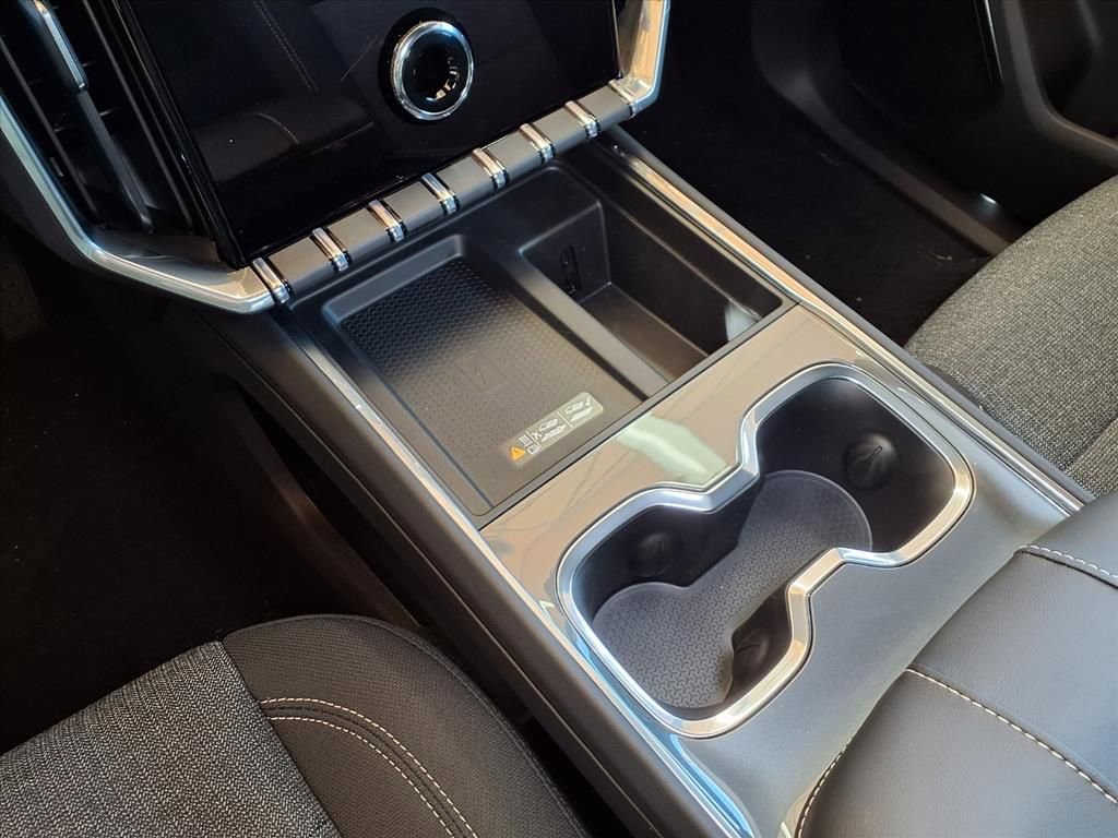 New 2026 GMC Acadia Elevation image 17