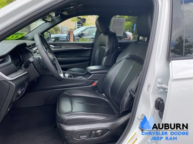 Used 2024 Jeep Grand Cherokee Limited 4xe AWD/4WD image 33