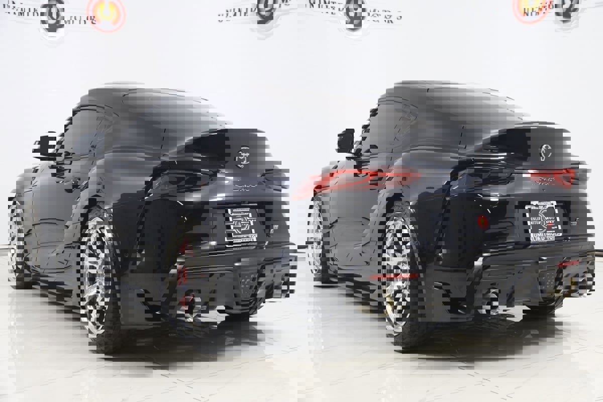 Used 2023 Toyota Supra Premium image 4