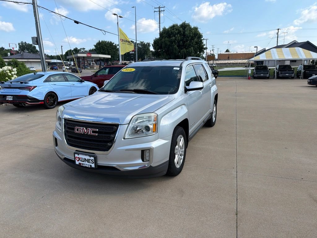 Used 2016 GMC Terrain SLE w/ Convenience Package AWD/4WD image 5