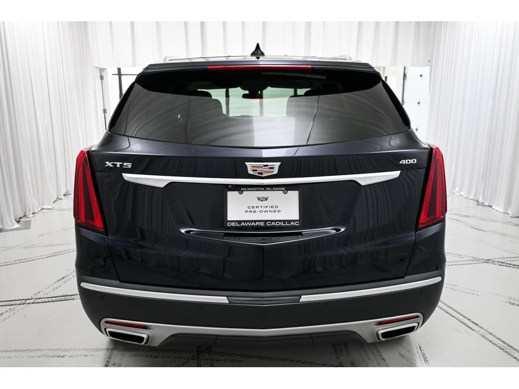Certified 2022 Cadillac XT5 Premium Luxury FWD image 6