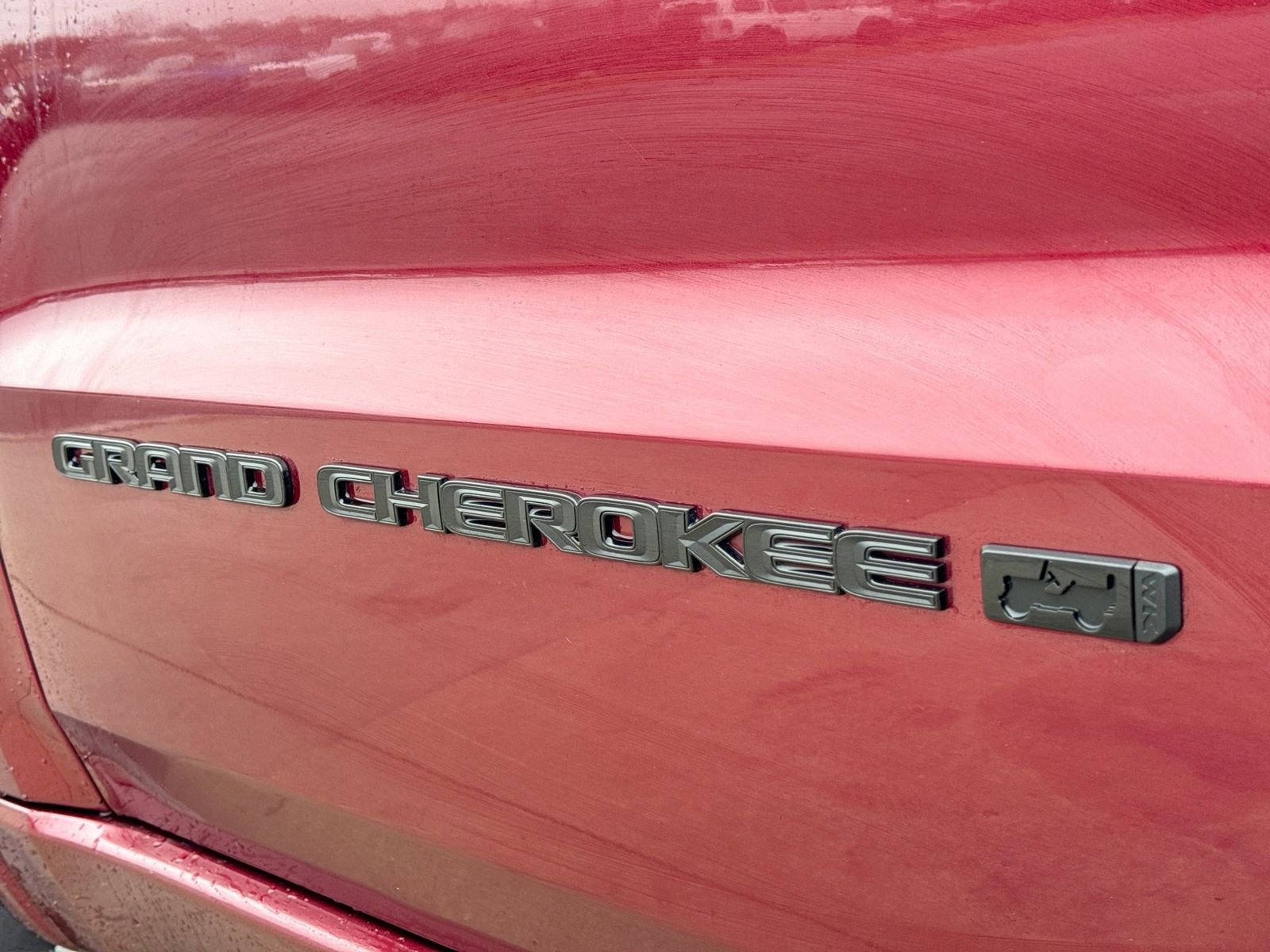 Used 2022 Jeep Grand Cherokee Altitude AWD/4WD image 13