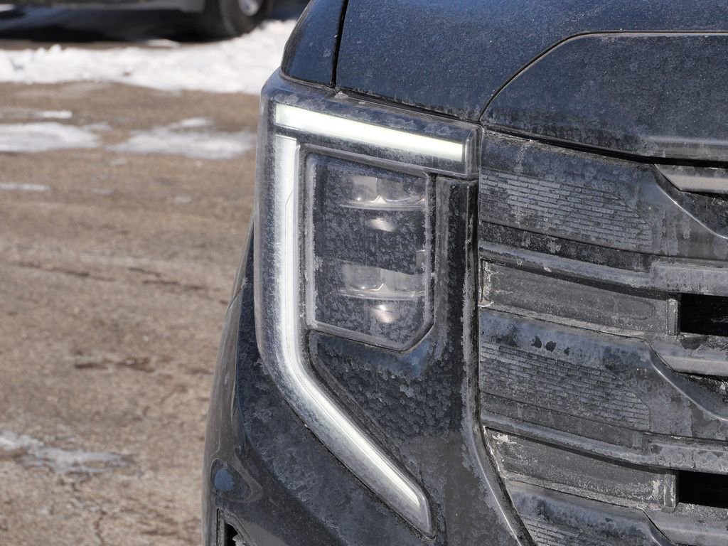 Used 2024 GMC Sierra 1500 Elevation image 3