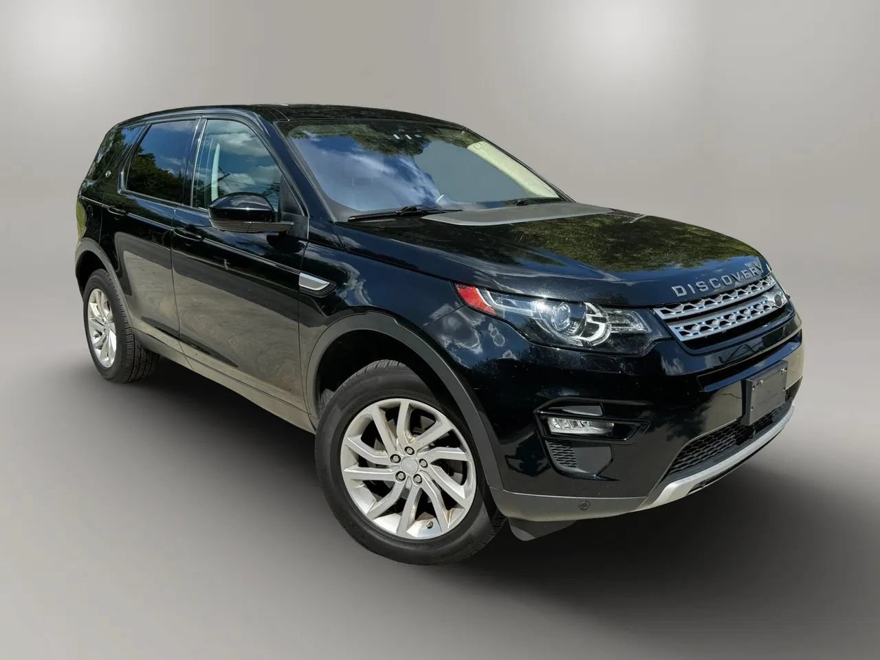 Used 2017 Land Rover Discovery Sport HSE AWD/4WD image 11