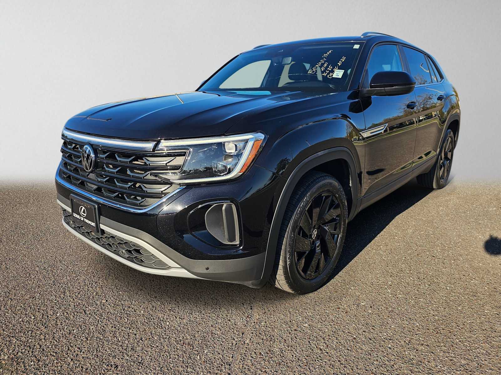 Used 2025 Volkswagen Atlas Cross Sport SE AWD/4WD image 7