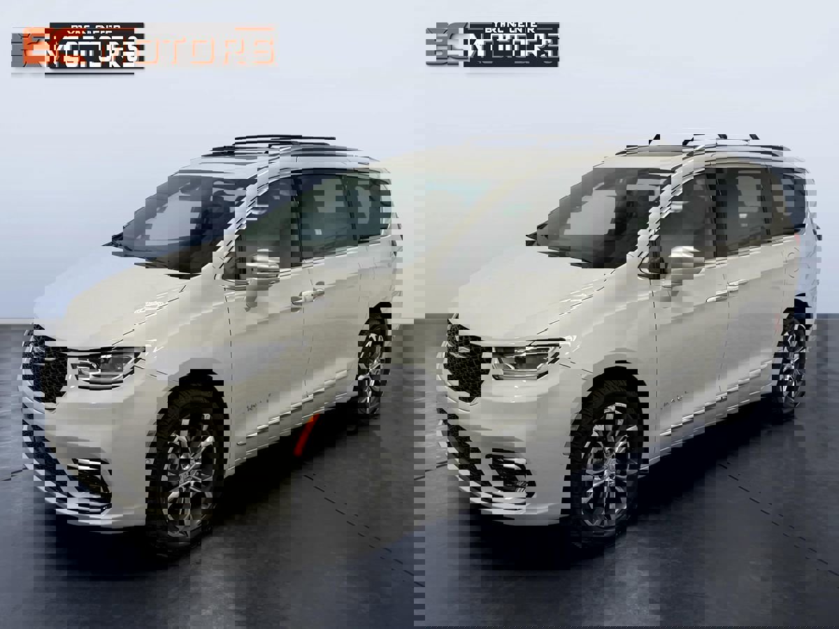 Used 2021 Chrysler Pacifica Pinnacle