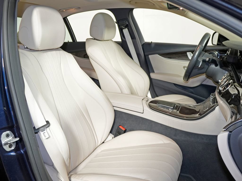 Certified 2022 Mercedes-Benz E 350 4MATIC Sedan image 16