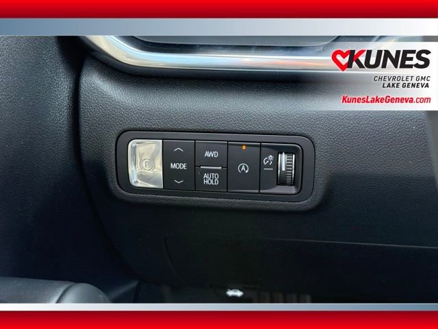 New 2026 GMC Terrain Denali w/ LPO, Floor Liner Package image 50