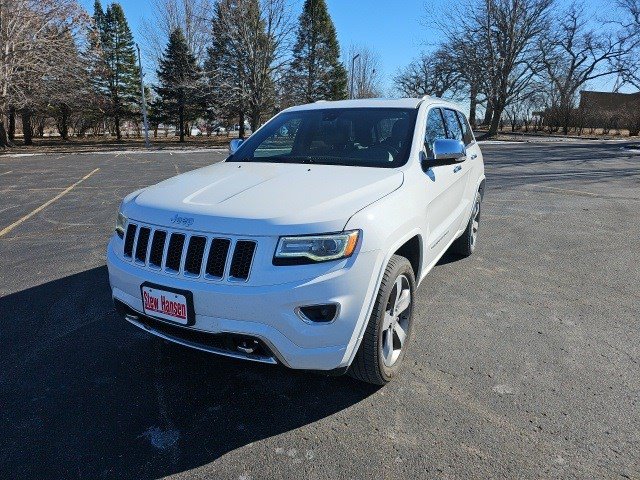 Used 2016 Jeep Grand Cherokee Overland image 2