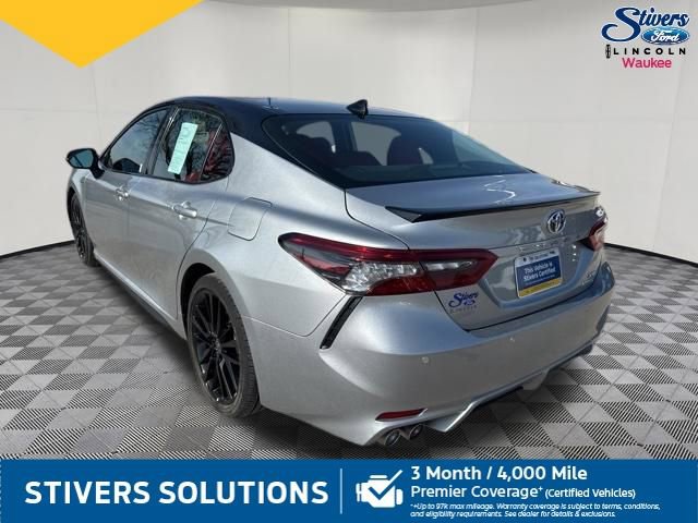 Used 2022 Toyota Camry XSE w/ Navigation Upgrade Package image 9