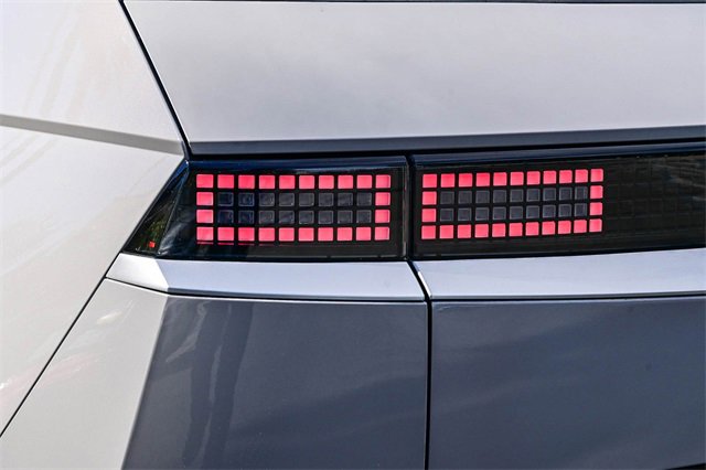 Certified 2025 Hyundai Ioniq 5 SEL image 9