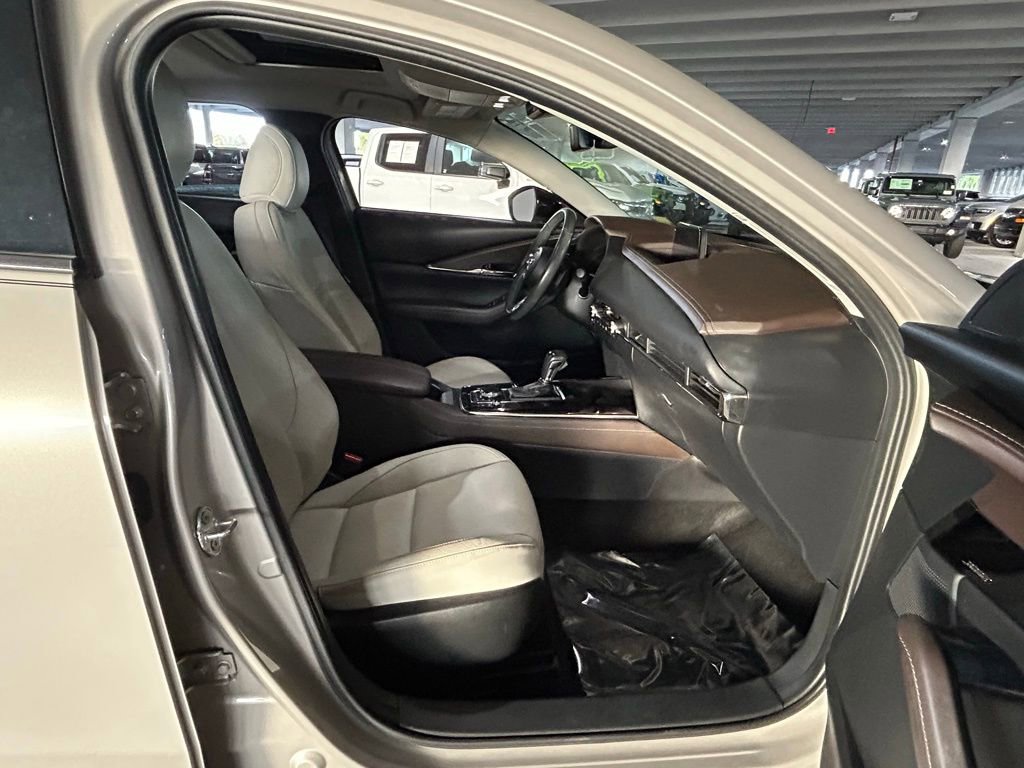 Used 2022 MAZDA CX-30 2.5 Turbo w/ Premium Package image 30