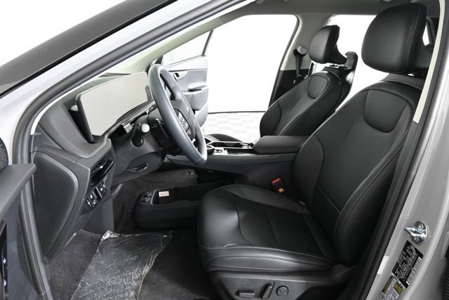 New 2025 Kia EV6 Wind image 19