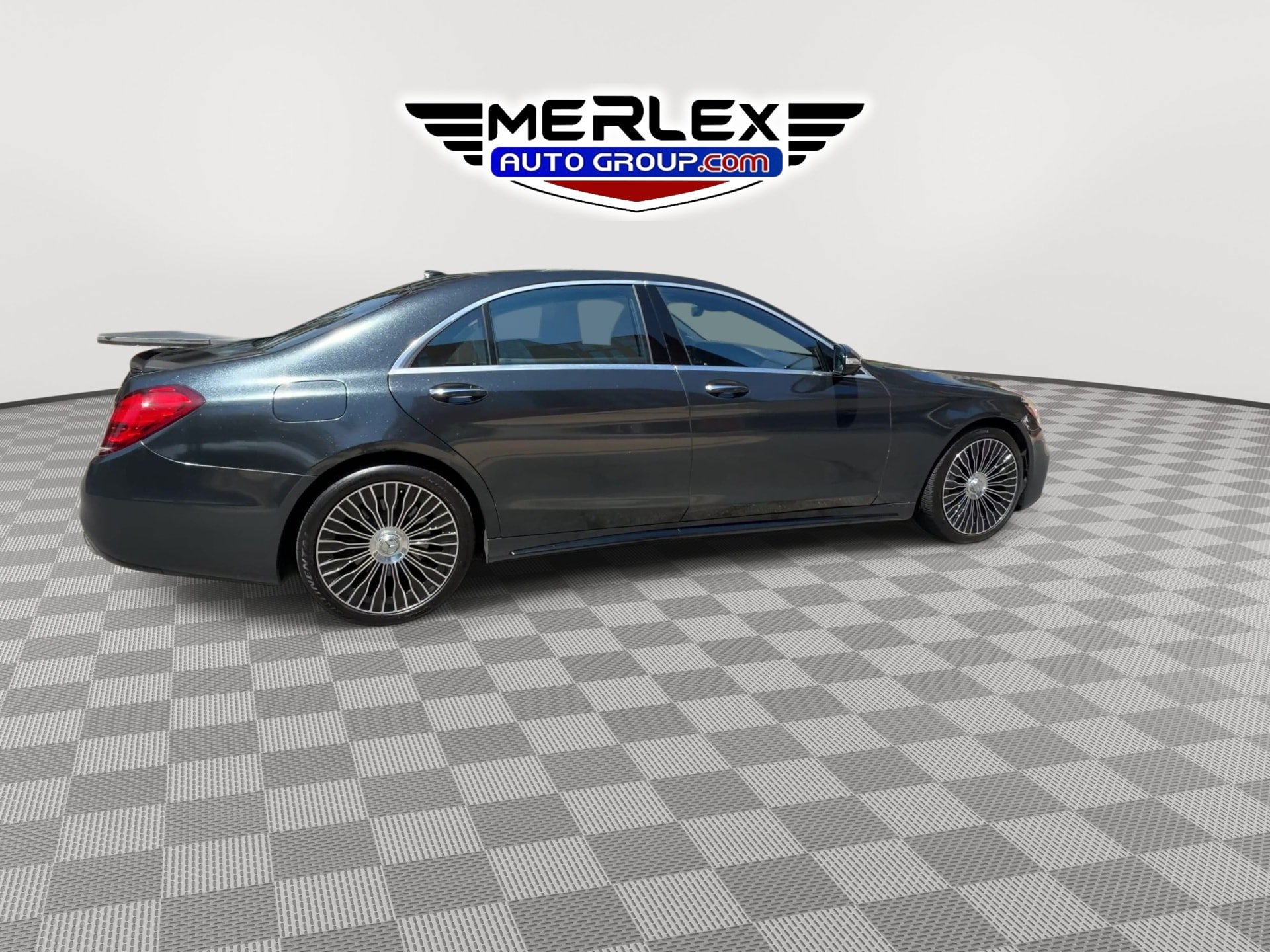 Used 2019 Mercedes-Benz S 560 4MATIC Sedan image 9