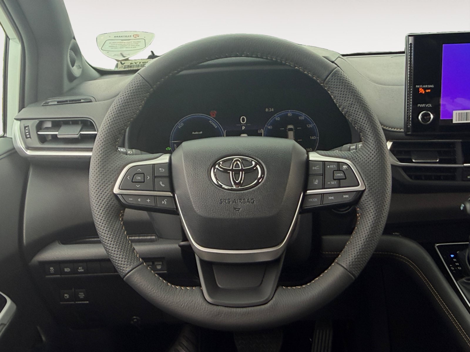New 2026 Toyota Sienna XLE Woodland Edition AWD/4WD image 12