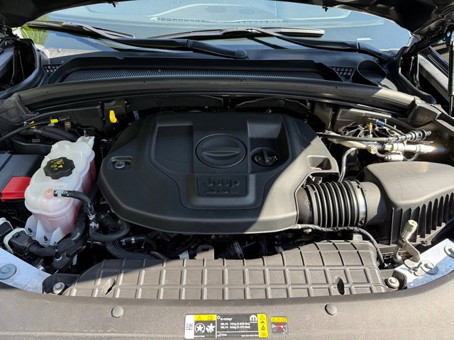 Used 2023 Jeep Grand Cherokee L Overland w/ Luxury Tech Group IV image 9