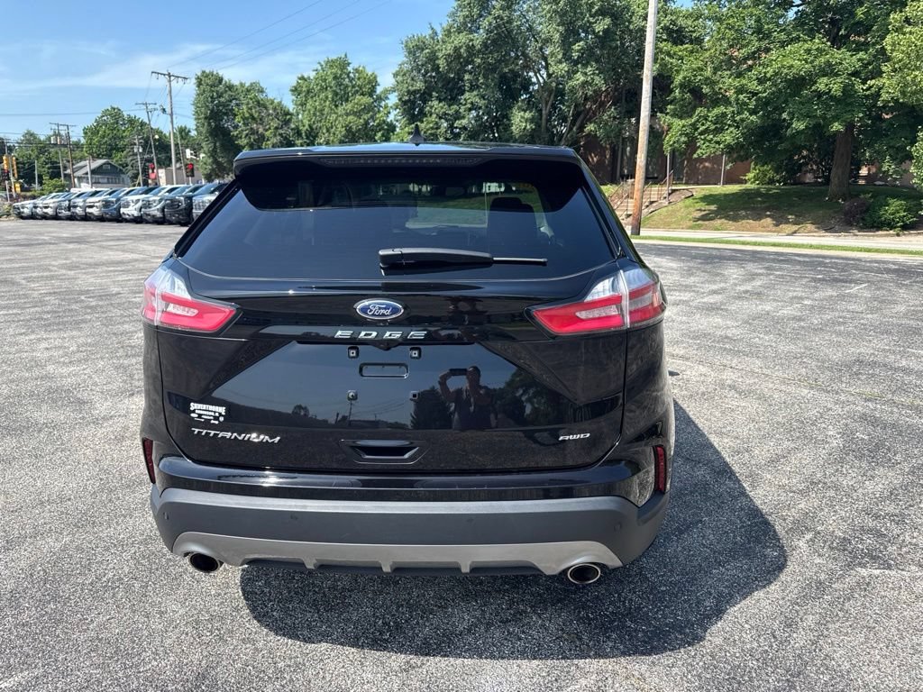 Used 2024 Ford Edge Titanium AWD/4WD image 4