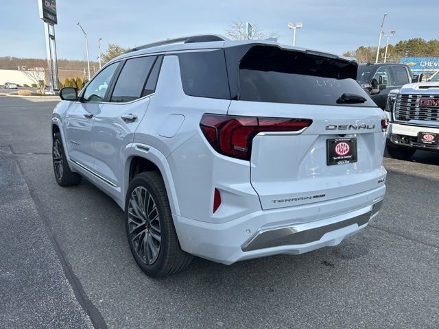 New 2026 GMC Terrain Denali w/ LPO, Floor Liner Package image 4