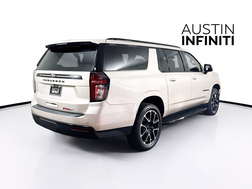 Used 2023 Chevrolet Suburban RST w/ Luxury Package image 7