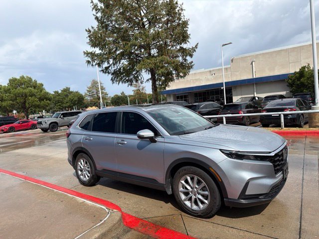 Used 2026 Honda CR-V EX image 4