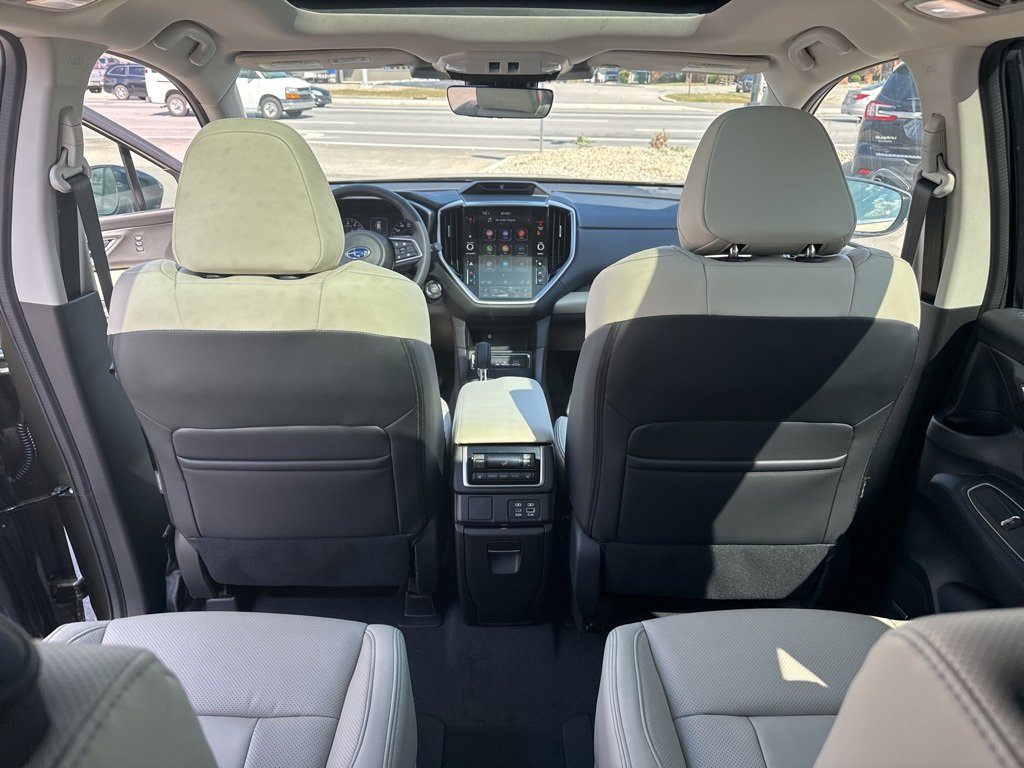 New 2025 Subaru Ascent Limited image 32
