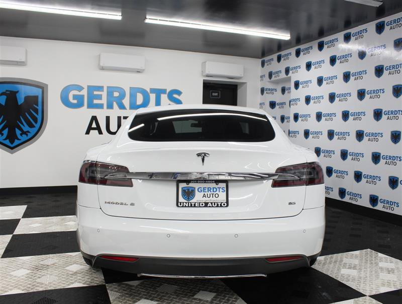 Used 2013 Tesla Model S image 3
