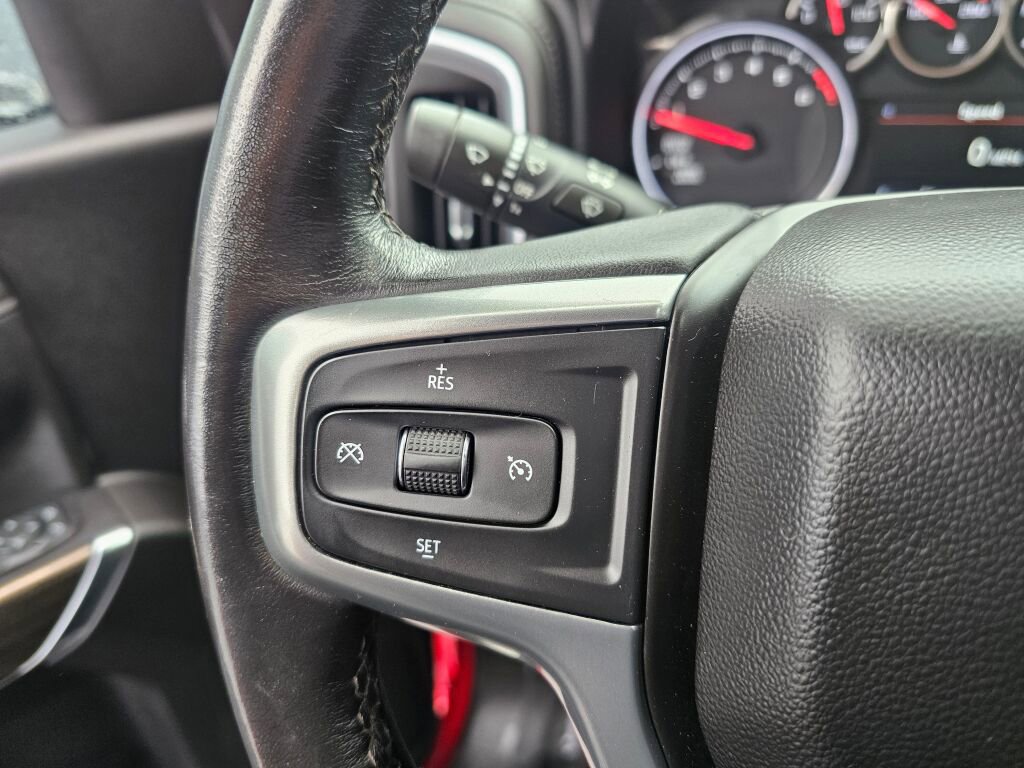 Used 2022 Chevrolet Silverado 1500 LT image 32