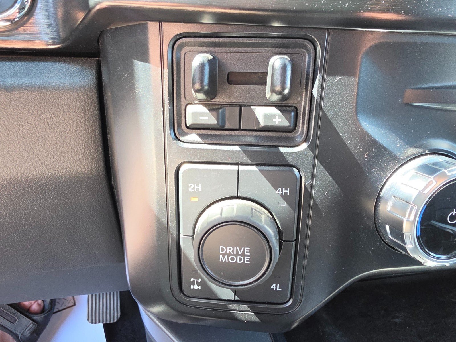 Used 2023 Ford F250 Lariat w/ Chrome Package AWD/4WD image 42