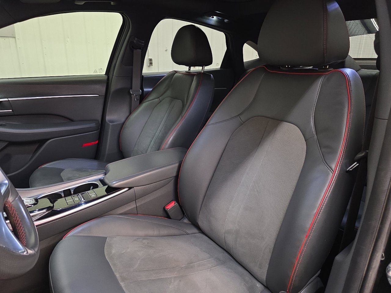 Used 2022 Hyundai Sonata SEL Plus w/ Preferred Accessory Package image 36