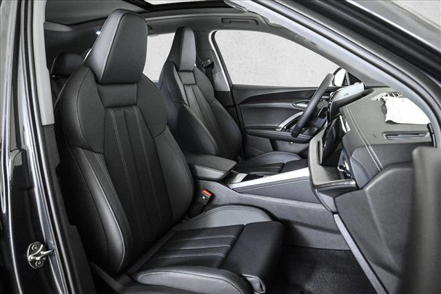 New 2025 Audi Q5 Premium Plus image 21