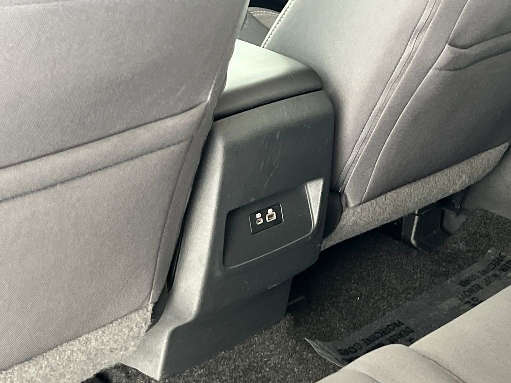 Used 2022 Nissan Frontier SV image 37