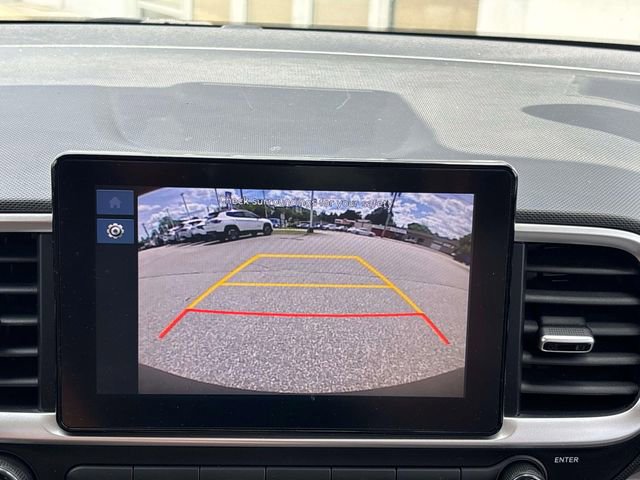 Certified 2023 Hyundai Venue SEL w/ Cargo Package FWD image 22
