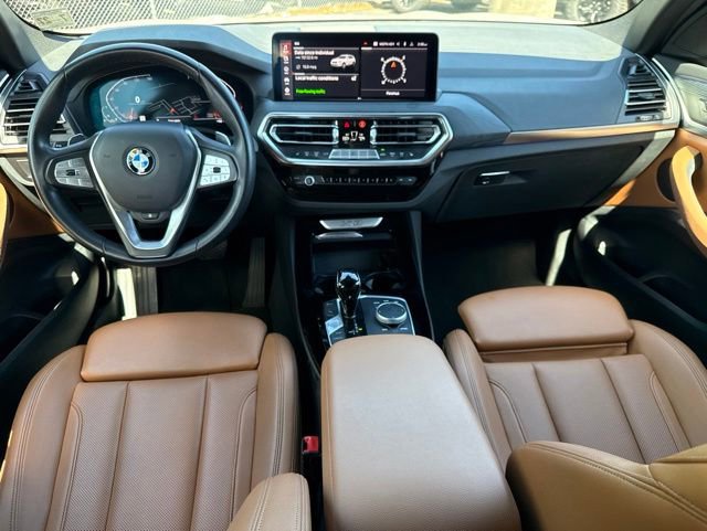 Used 2022 BMW X3 xDrive30i w/ Premium Package 2 (ZPA) AWD/4WD image 4