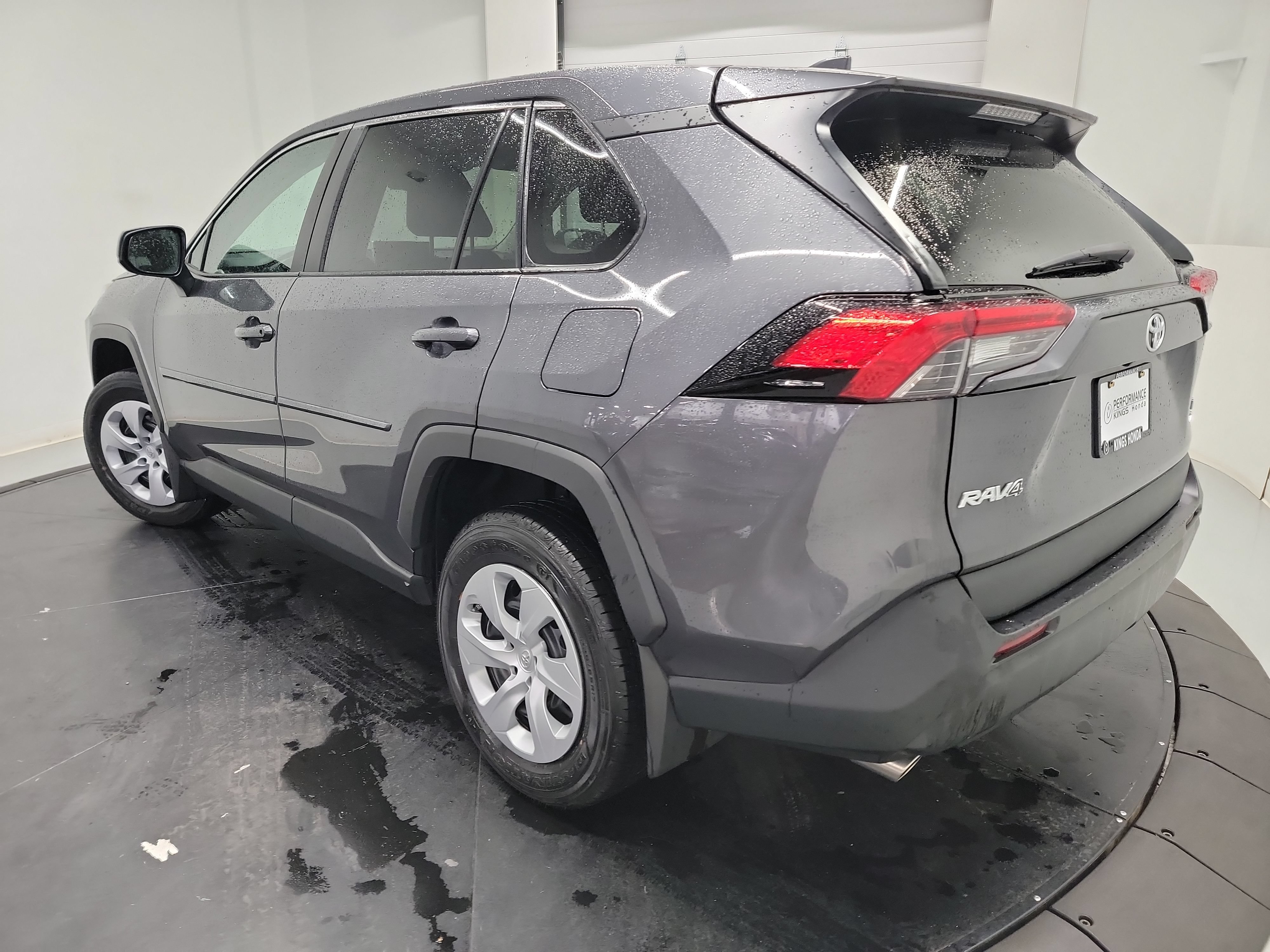 Used 2023 Toyota RAV4 LE AWD/4WD image 6