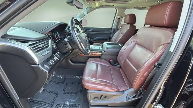 Used 2019 Chevrolet Suburban Premier w/ Premier Plus Edition image 18