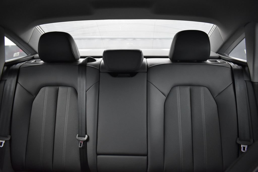 New 2026 Audi A6 Premium Plus AWD/4WD image 17