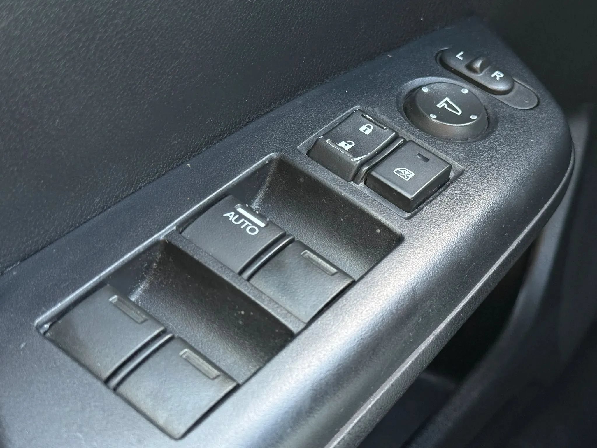 Used 2013 Honda Civic LX image 23