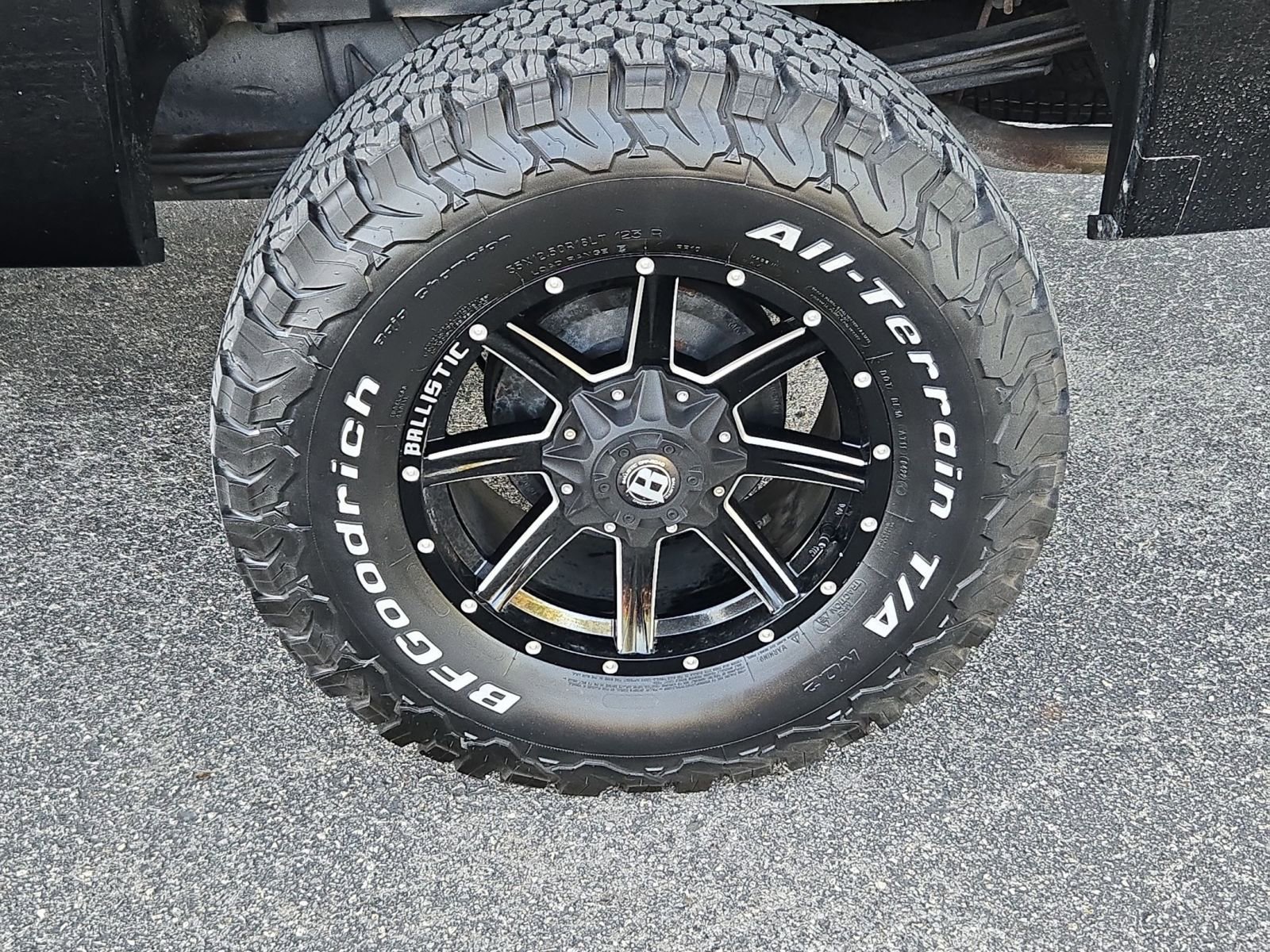 Used 2011 Chevrolet Silverado 1500 LT w/ All-Star Edition image 32