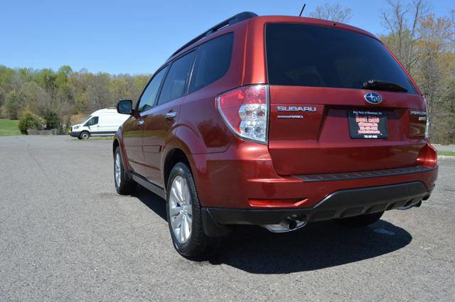 Used 2011 Subaru Forester 2.5X Premium w/ All-Weather Pkg image 62