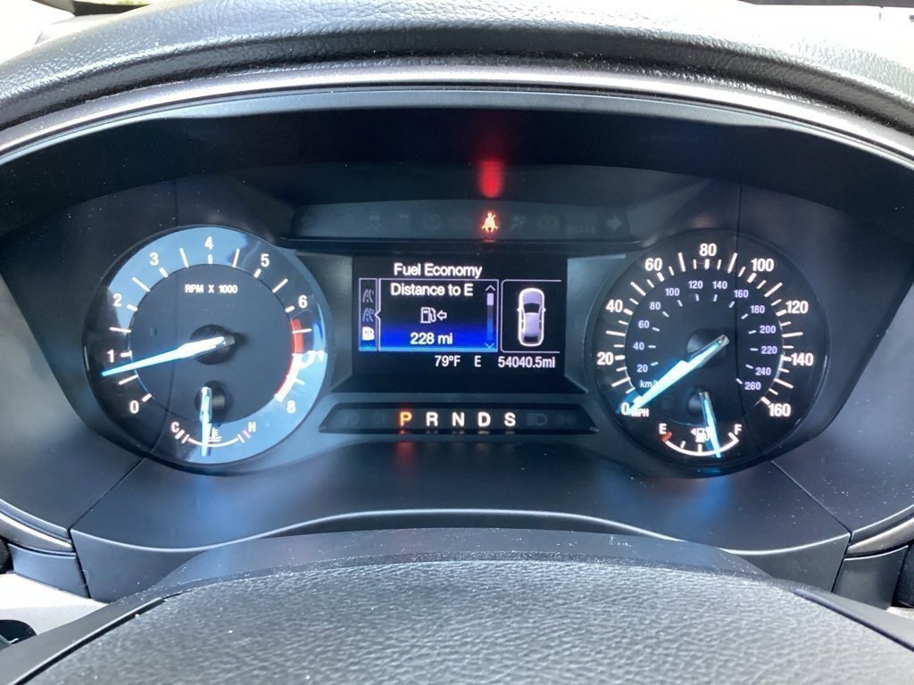 Used 2017 Ford Fusion SE image 37