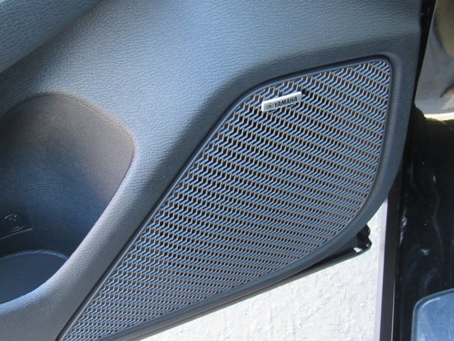 New 2026 Mitsubishi Outlander SEL FWD image 12