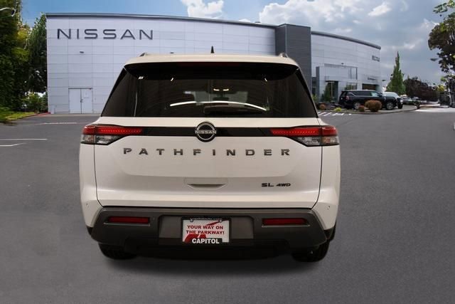 New 2026 Nissan Pathfinder SL image 3