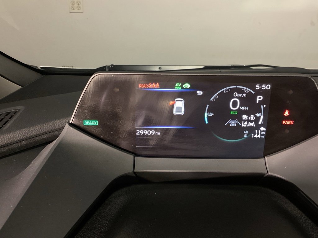 Used 2024 Toyota Prius Prime SE image 11