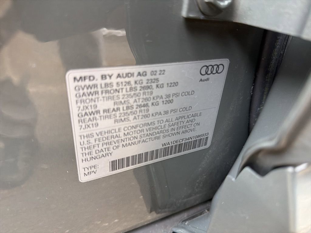 Used 2022 Audi Q3 2.0T Premium AWD/4WD image 9